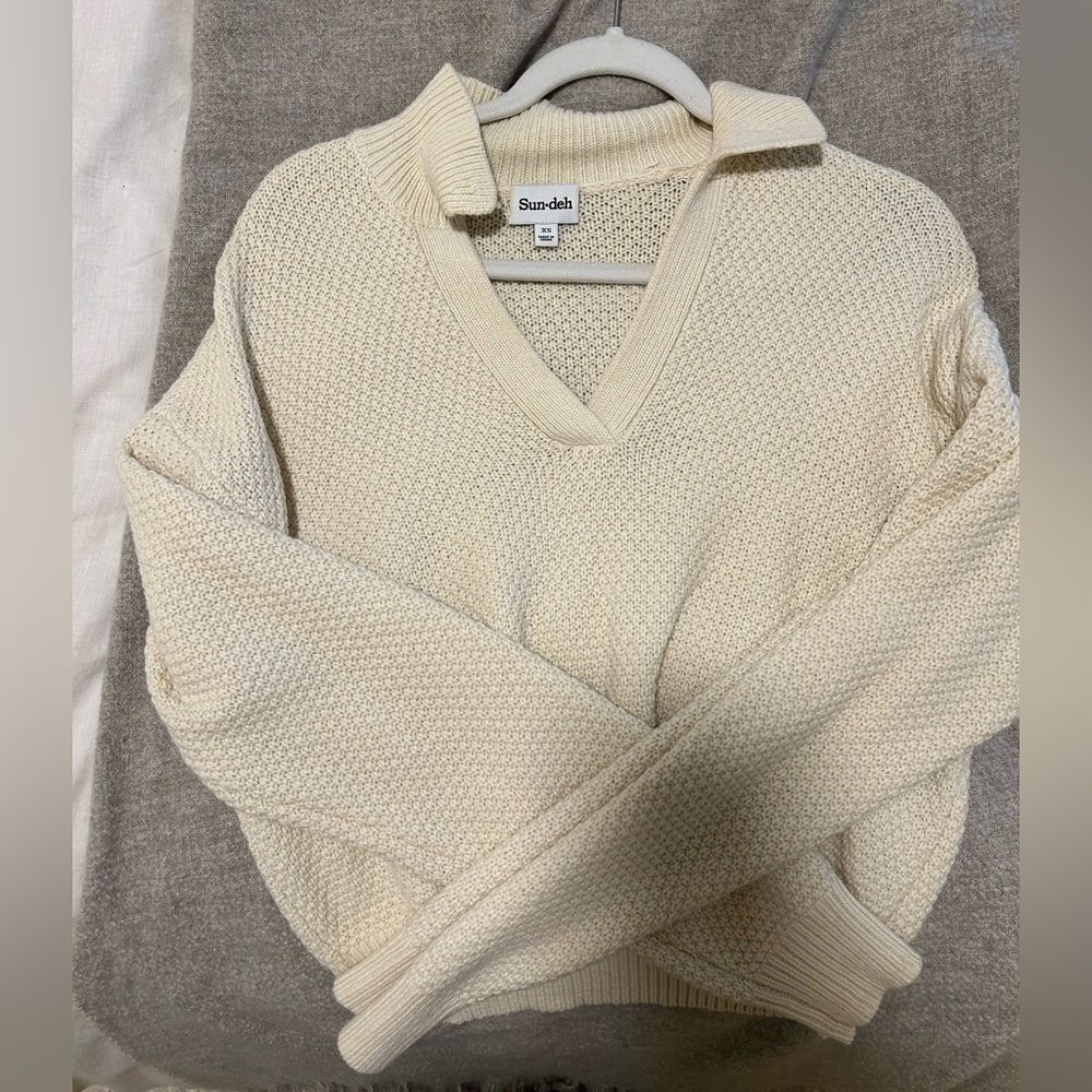 Aritzia Cropped Collared Sweater - image 2